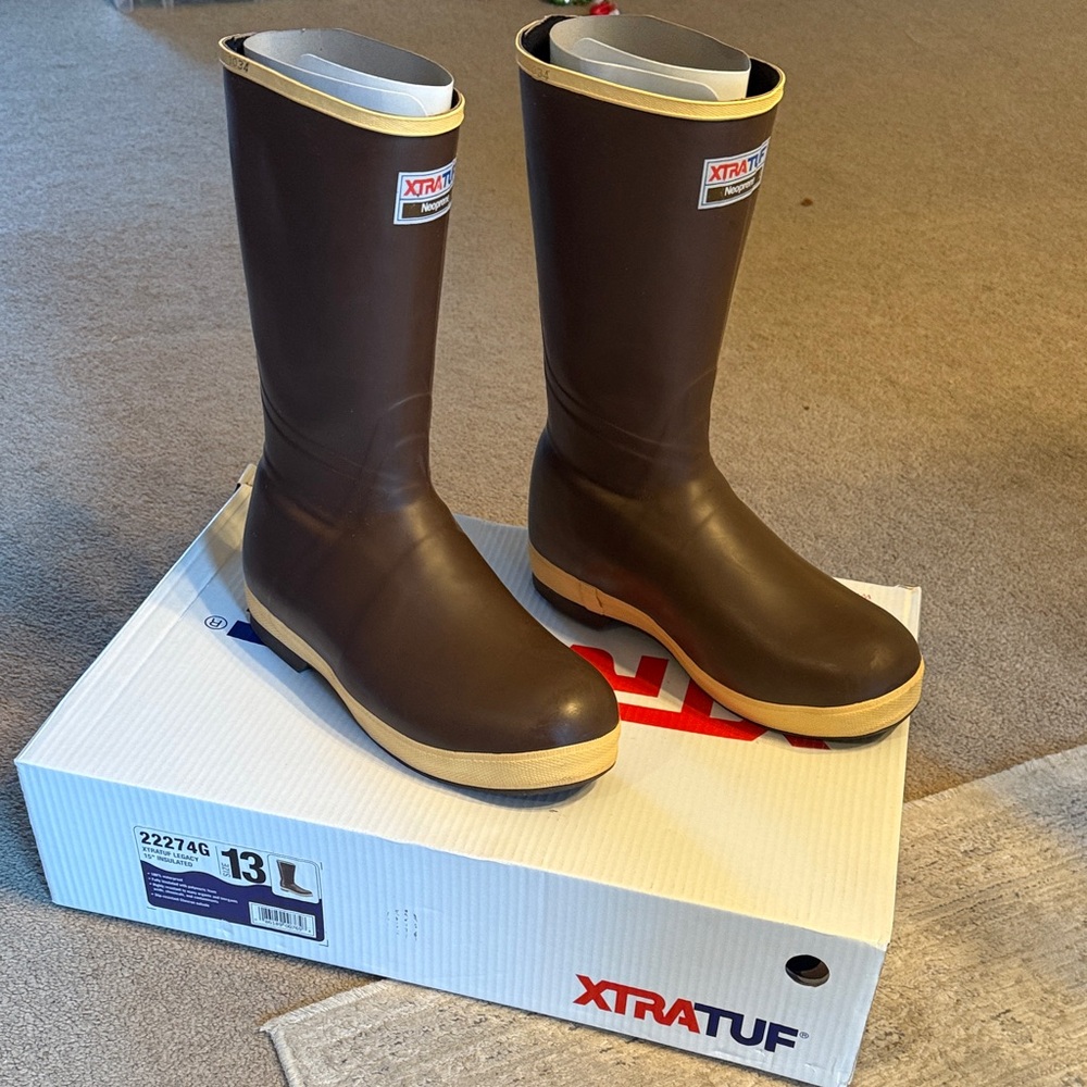 XTRATUF Men's Brown Boots